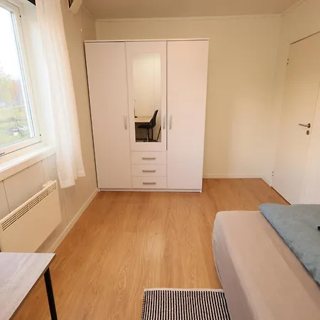 Close To City Center, 900 M, 2 Bedroom, 2Nd Floor Tromso Exterior photo