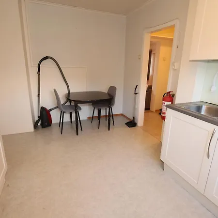 Close To City Center, 900 M, 2 Bedrooms, 1St Floor Tromsø Exterior foto
