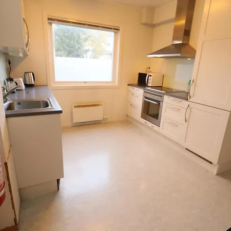 Close To City Center, 900 M, 2 Bedrooms, 1St Floor Tromsø Exterior foto