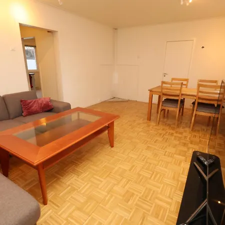 Close To City Center, 900 M, 2 Bedrooms, 1St Floor Tromsø Exterior foto