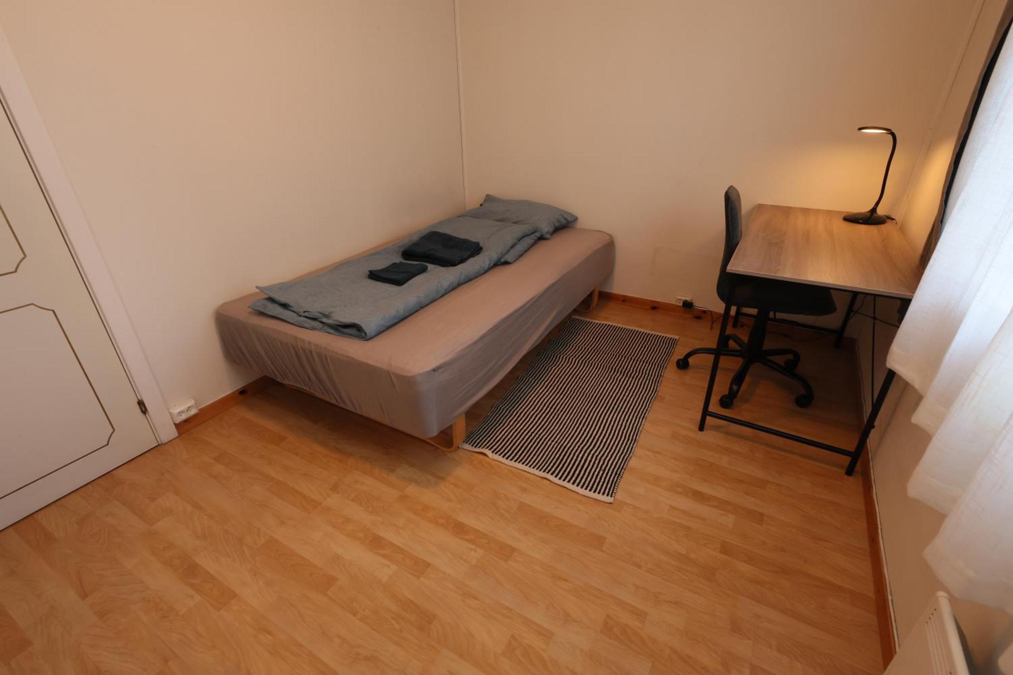 Close To Center, 900 M, 2 Bedrooms, 1st Floor Apartment Tromsø