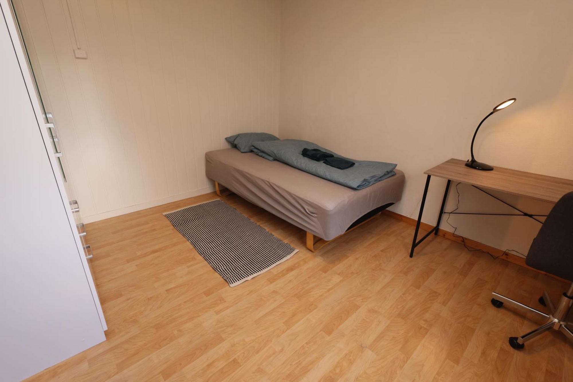 Close To Center, 900 M, 2 Bedrooms, 1st Floor