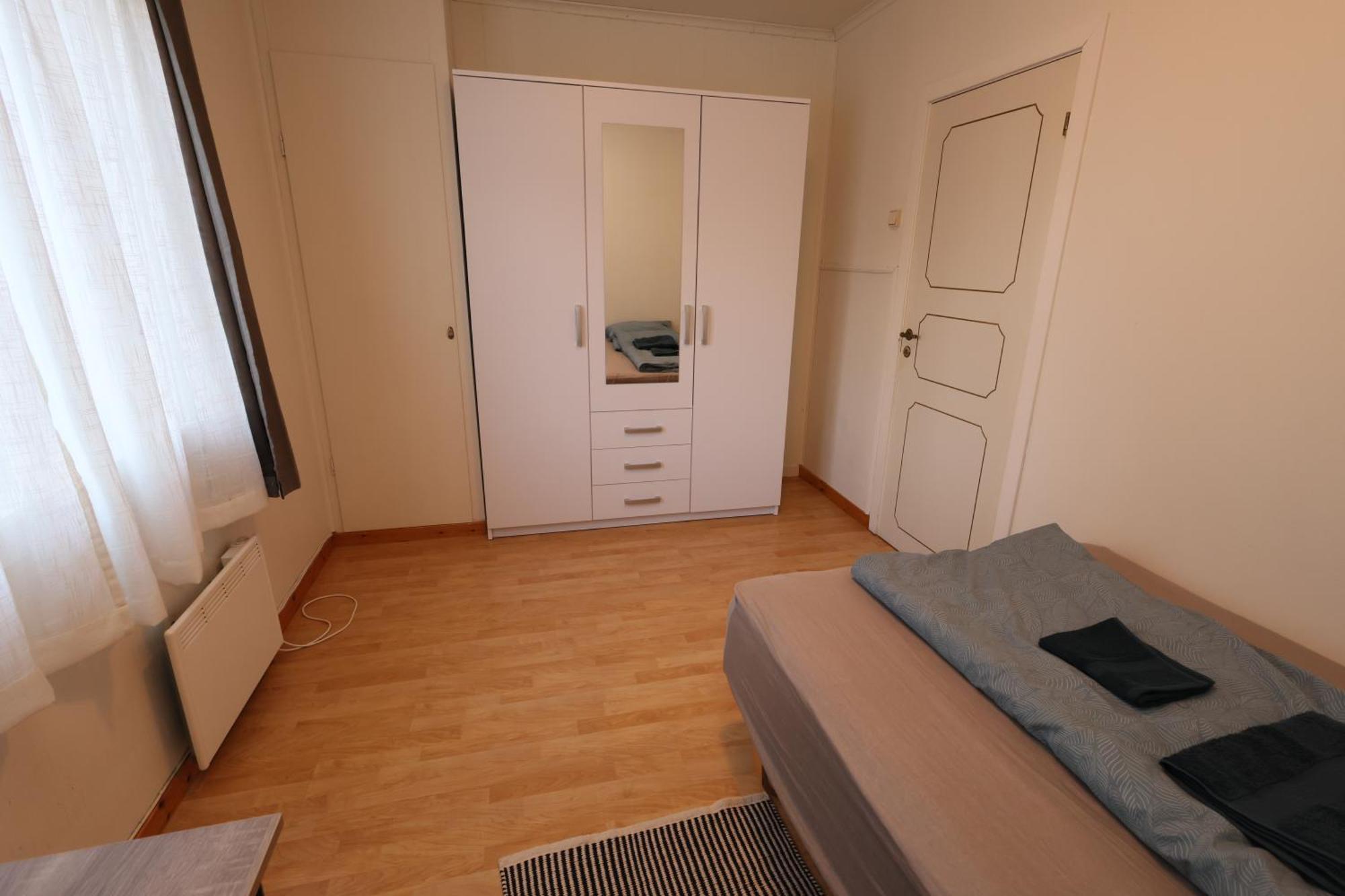Close To Center, 900 M, 2 Bedrooms, 1st Floor Tromsø